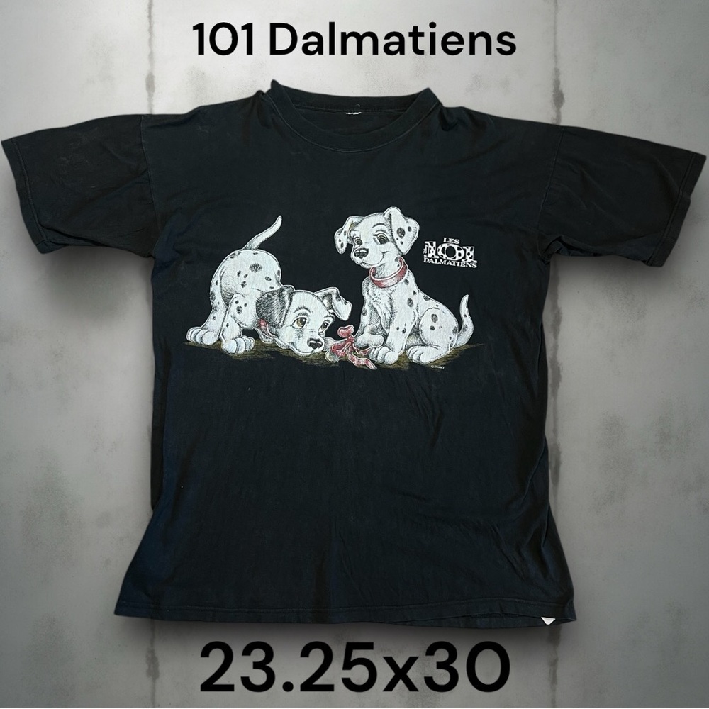101 Dalmatians licensed Disney French version double stitched vintage shirt 90s